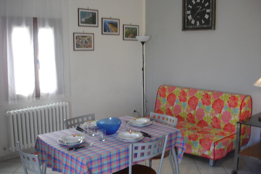 La Corte Apartment Pisa Bagian luar foto