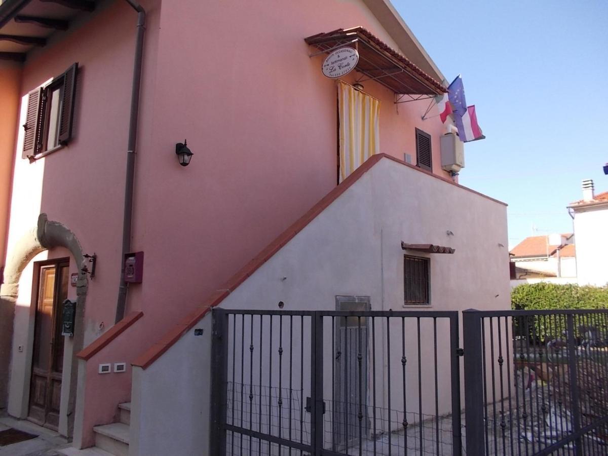 La Corte Apartment Pisa Bagian luar foto